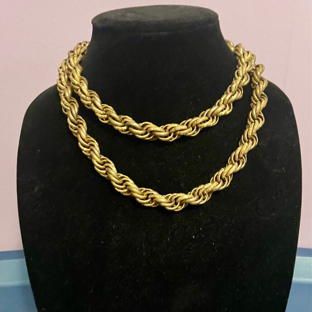 Vintage Miriam Haskell chain necklace